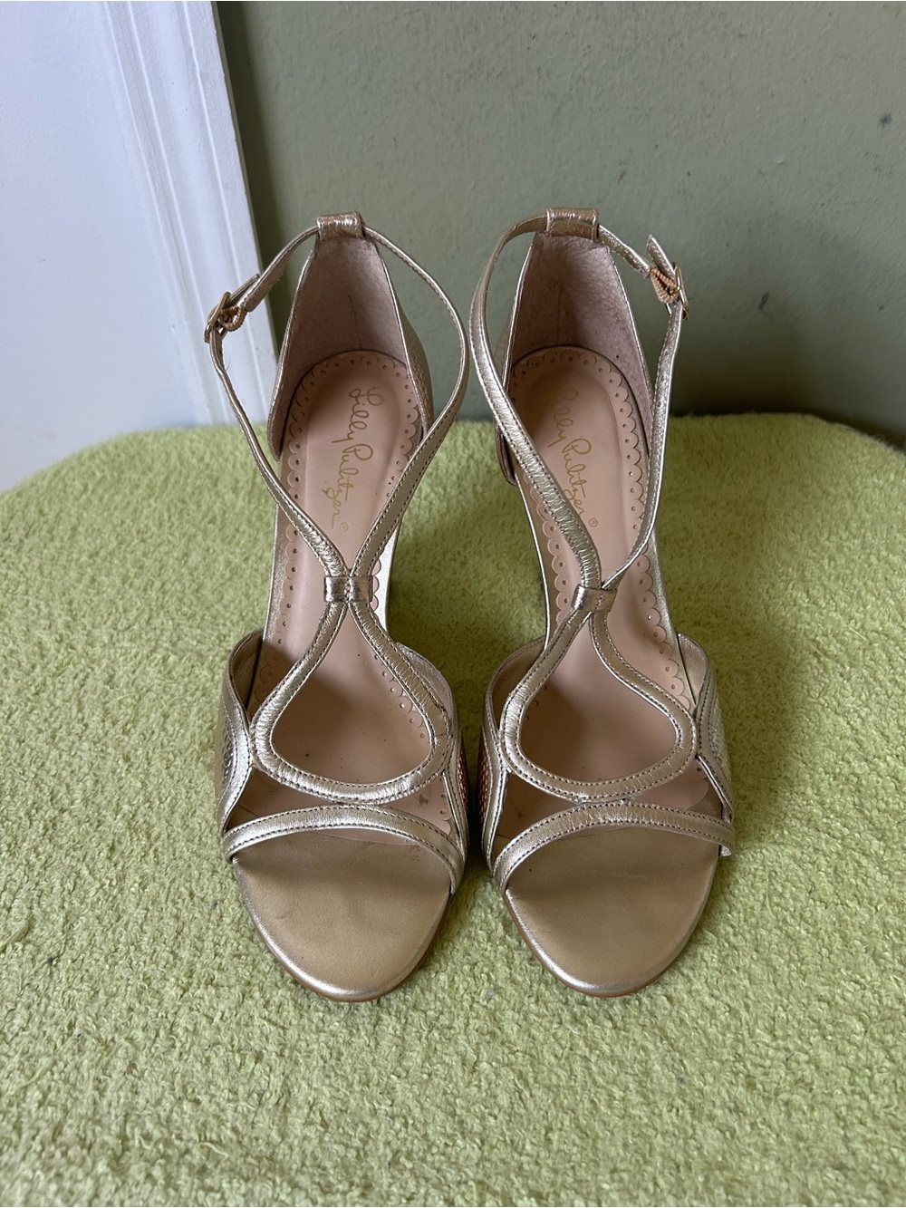 Lilly Pulitzer Metallic Gold T-Strap Wedge Heeled Sandals Size 8.5